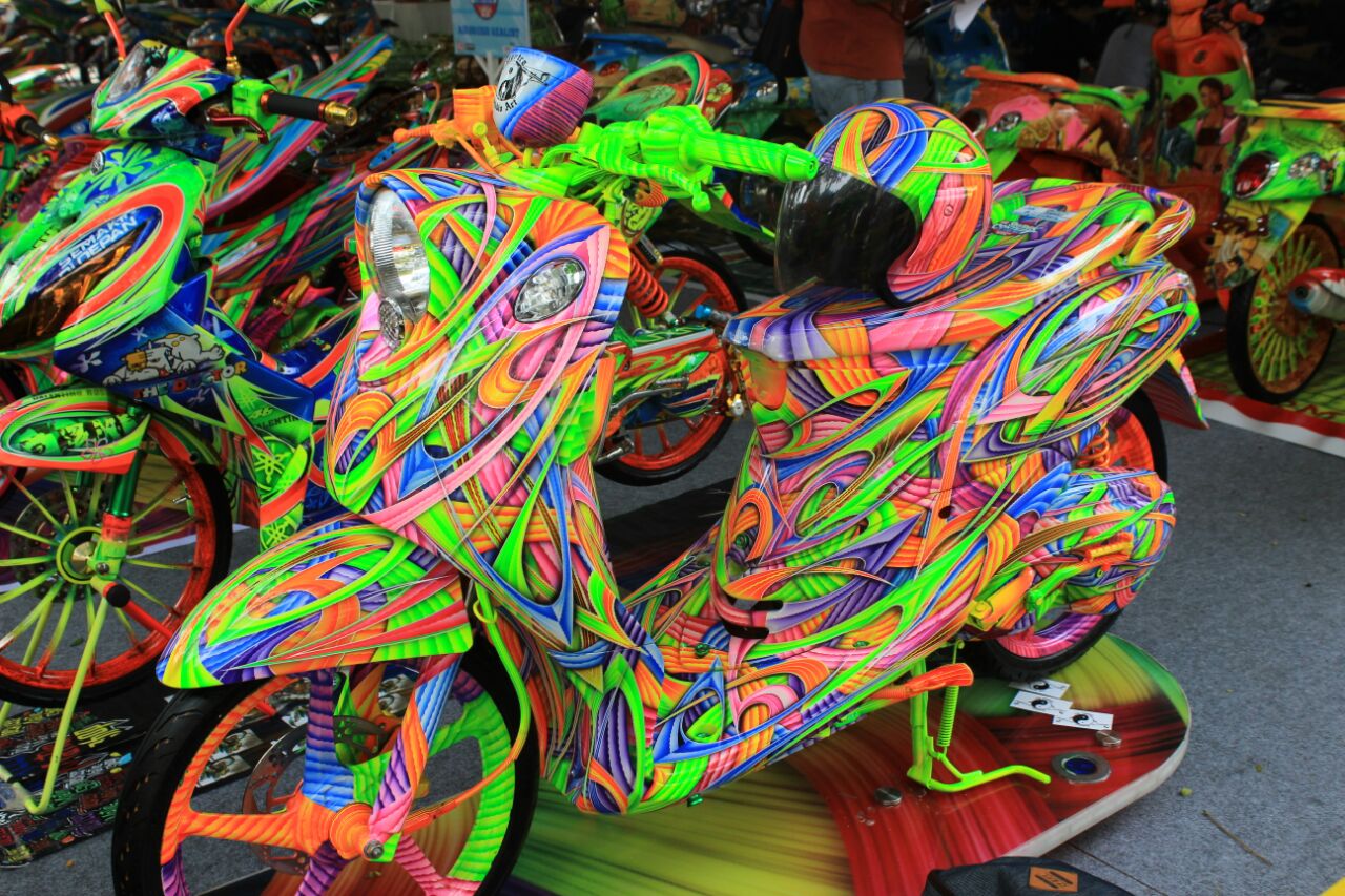 Intip Harga Cat Airbrush Untuk Motor, Kisaran Berapa?