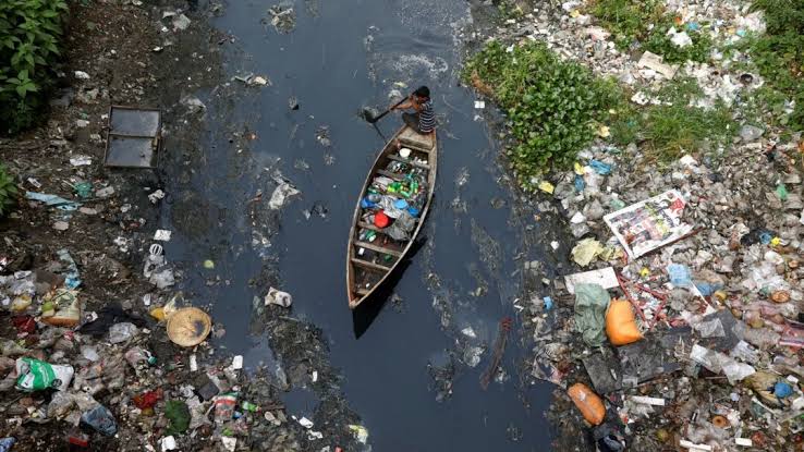 Miris, Lebih Dari 60 Persen Sungai di Indonesia Tercemar
