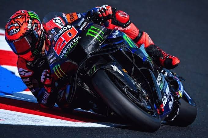 situasi-quartararo-makin-tidak-nyaman-di-yamaha-1